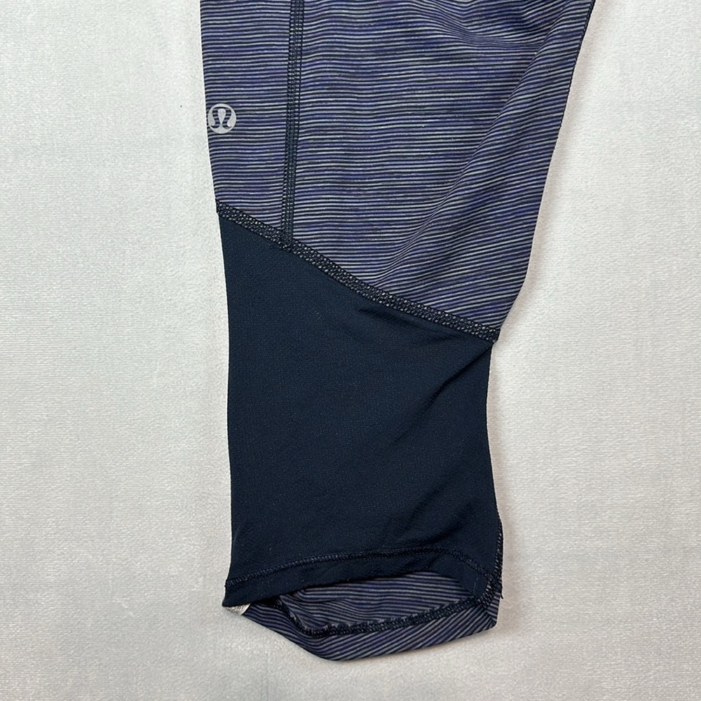 Lululemon Run Pace Capri Leggings Blue Size 8 Ruched Activewear Gymcore - Picture 6 of 12